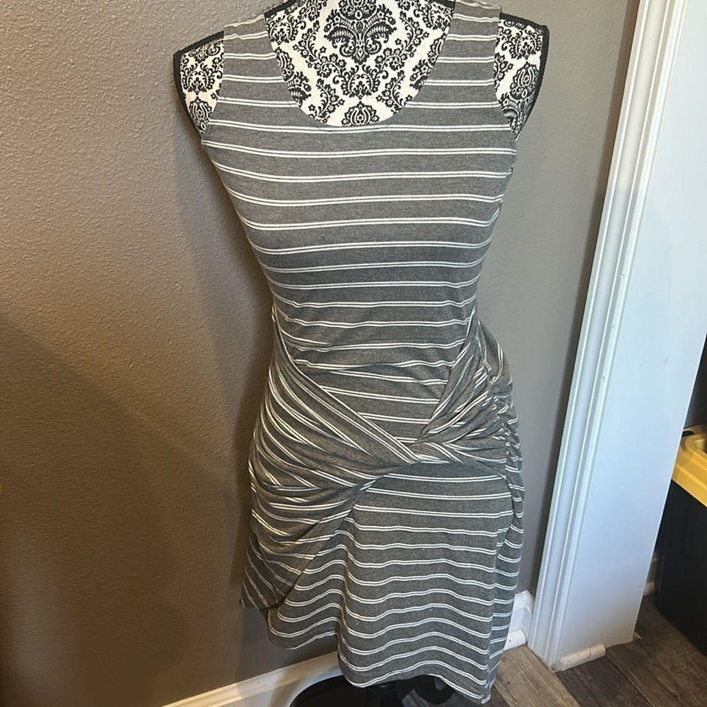 Doe and Rae small dress
